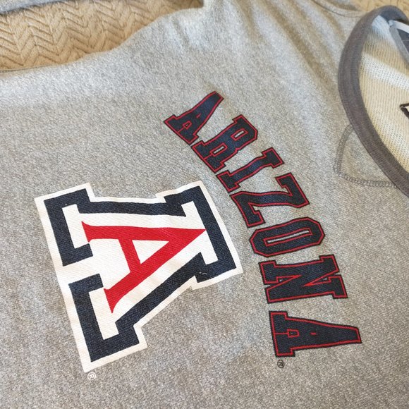 Colosseum Athletics Arizona Women's sweater size: S - Picture 5 of 16